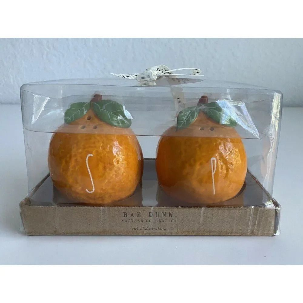 RAE DUNN Oranges "S" & "P" Salt & Pepper Shaker Set New In Box‎